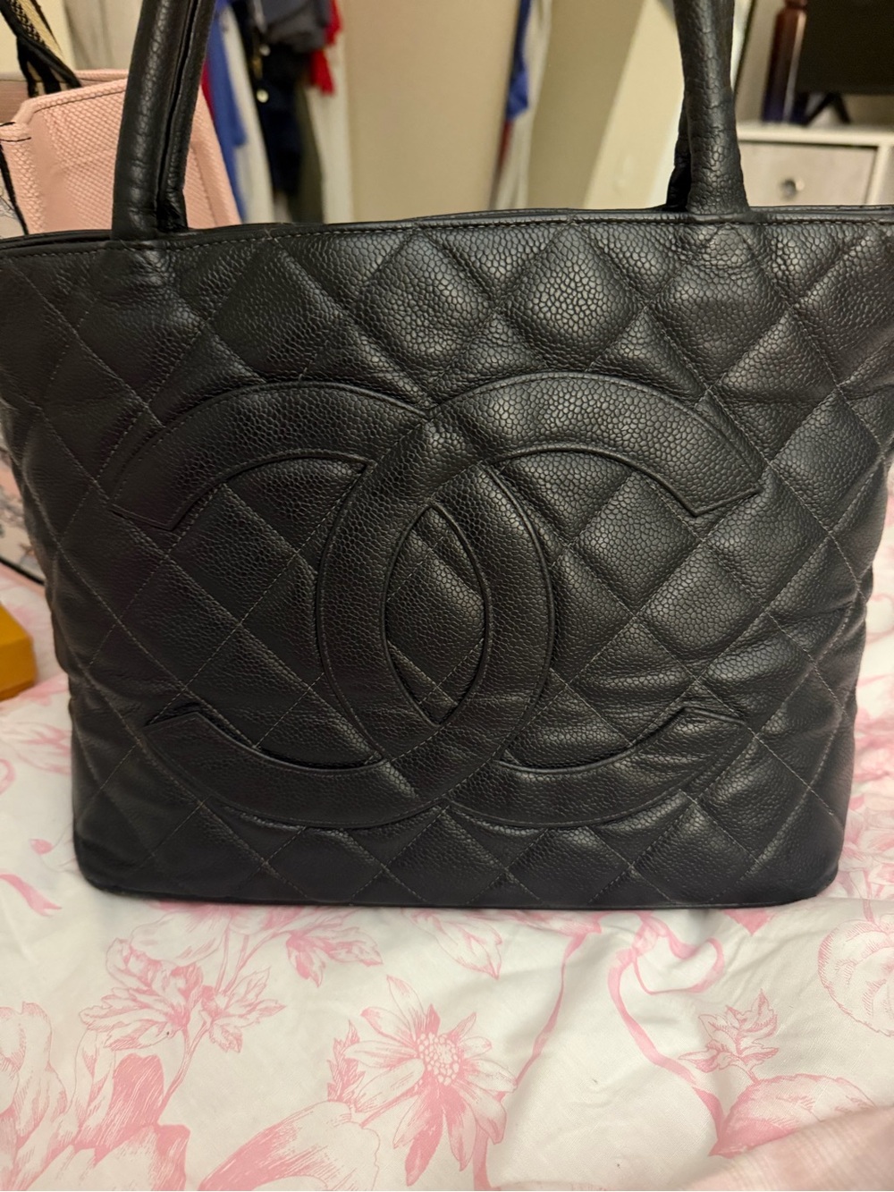 Chanel Medallion quilted caviar Leather Tote with Interlocking Logo